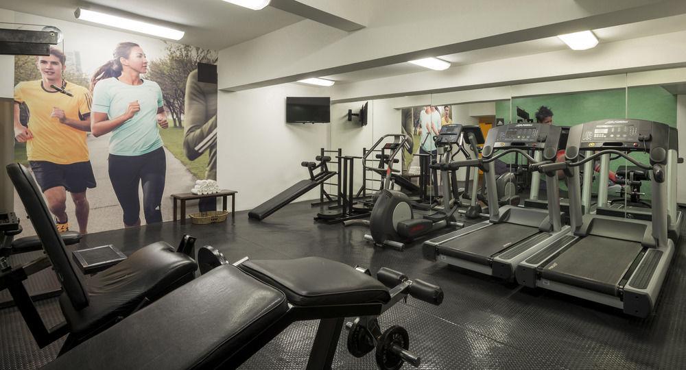 גואדלחארה Hotel Plaza Genova Centro מראה חיצוני תמונה