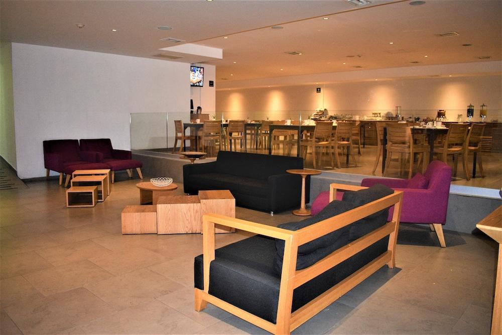 גואדלחארה Hotel Plaza Genova Centro מראה חיצוני תמונה