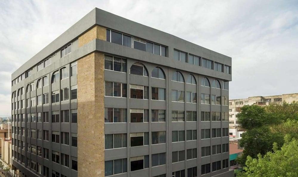 גואדלחארה Hotel Plaza Genova Centro מראה חיצוני תמונה