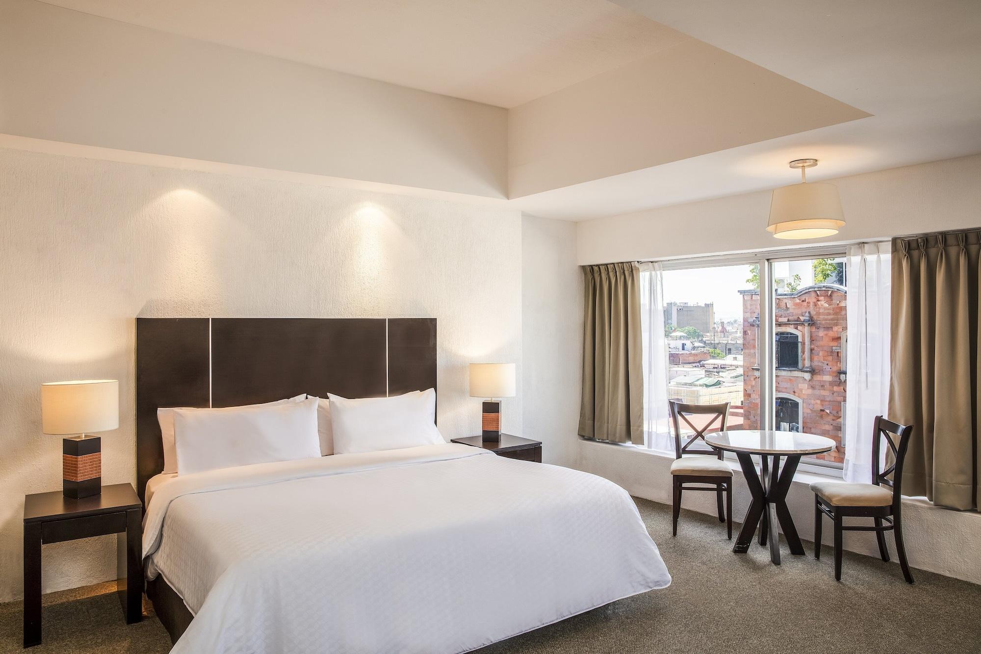 גואדלחארה Hotel Plaza Genova Centro מראה חיצוני תמונה