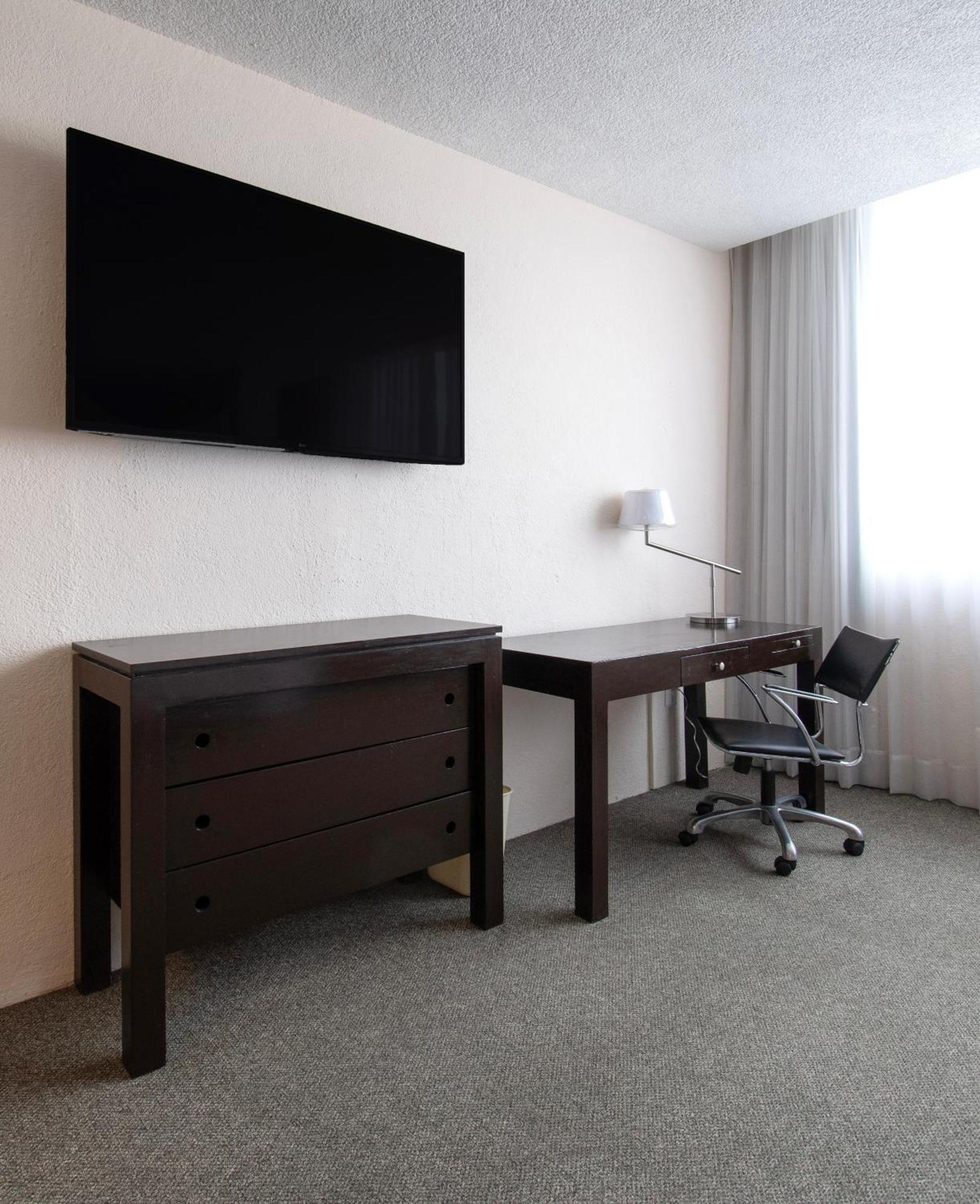 גואדלחארה Hotel Plaza Genova Centro מראה חיצוני תמונה